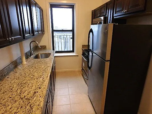 Rented by Level Group | media 19