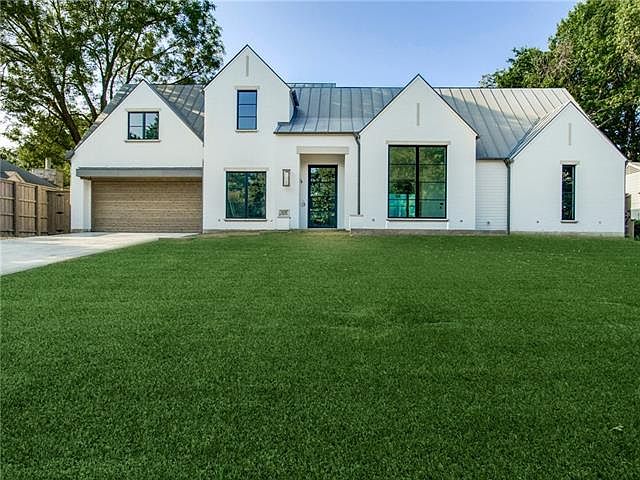 2nd image of 5634 Caruth Blvd