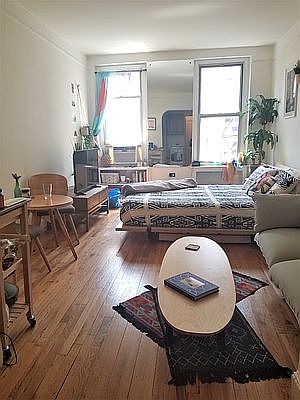 1st image of 215 E 29th St APT 42