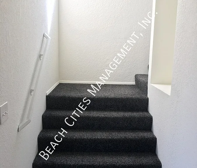 202 Elmira Ave — Photo 10