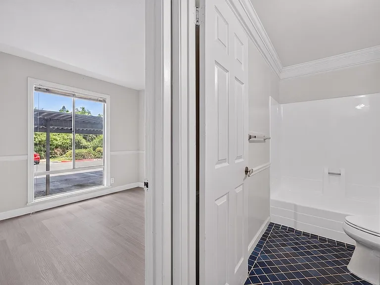 1598 Sunnyvale Ave #11 — Photo 20