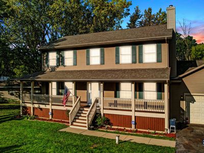 6550 Lake Shore Dr, Spring Grove, IL, 60081