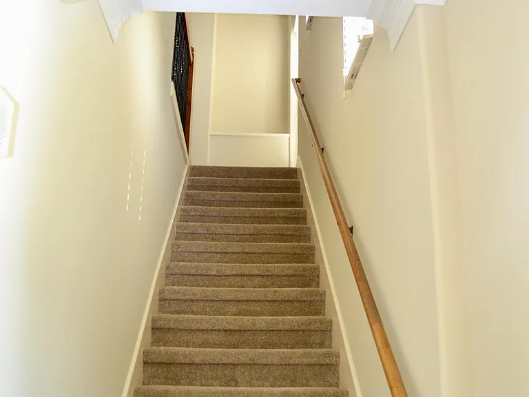 3127 Fairdale Oaks E — Photo 21