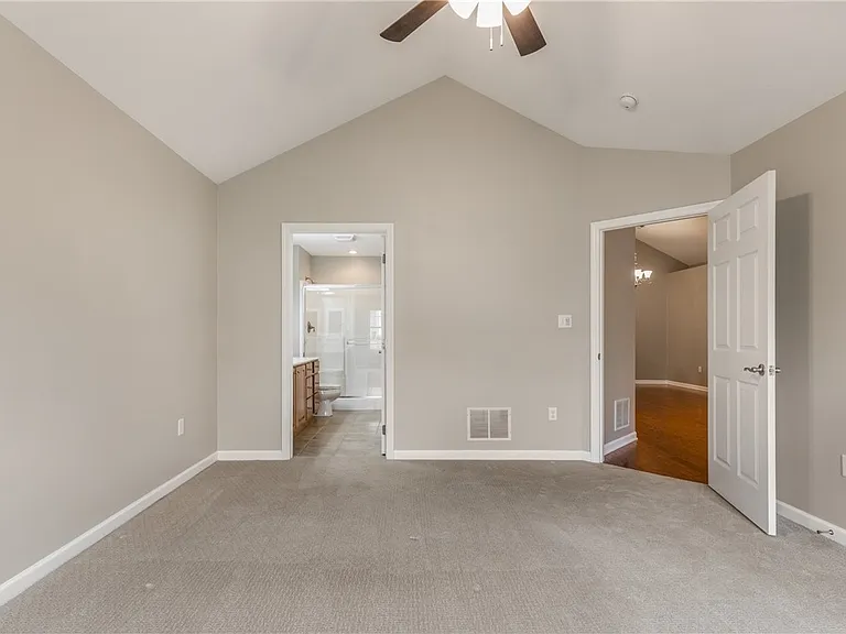 1024 Wealdstone Rd — Photo 16