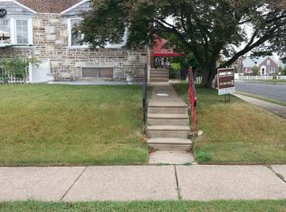 2247 Fuller St, Philadelphia, PA 19152
