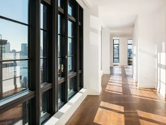 3rd image of 150 Charles St APT 7BN