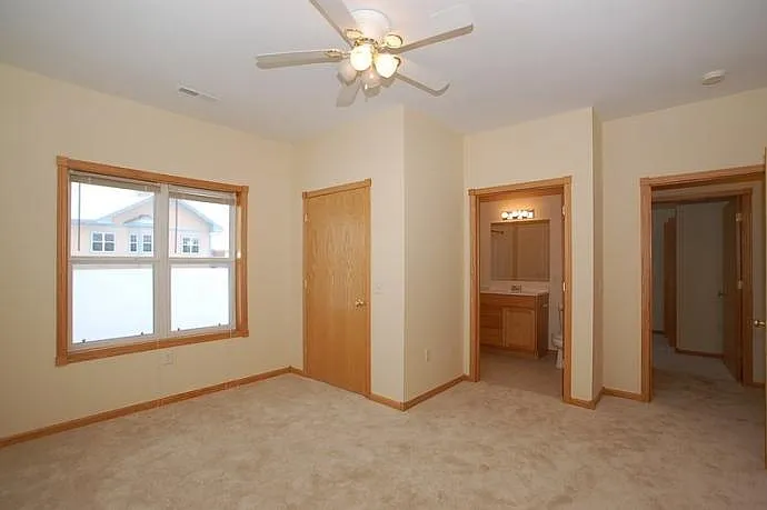 8318 Mansion Hill Ave — Photo 4