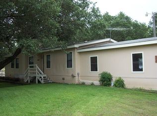 543 Johnson Rd, Lakehills, TX 78063