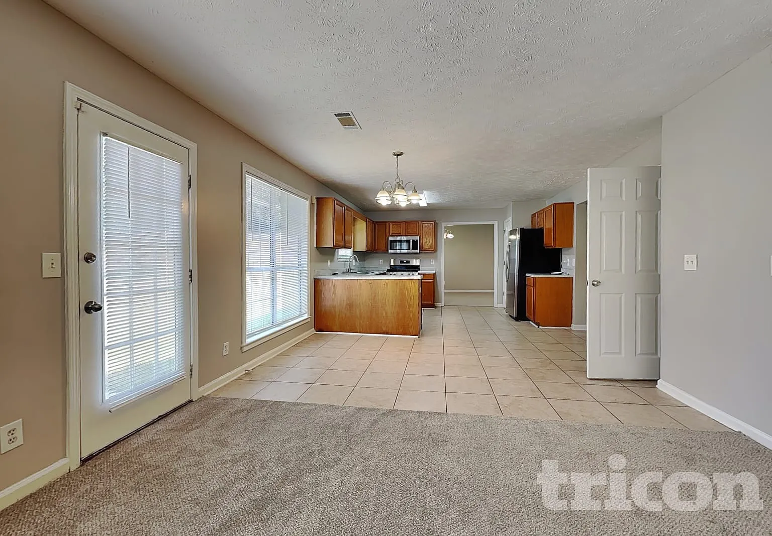 4549 Aladdin Court Powder Springs GA — Photo 2