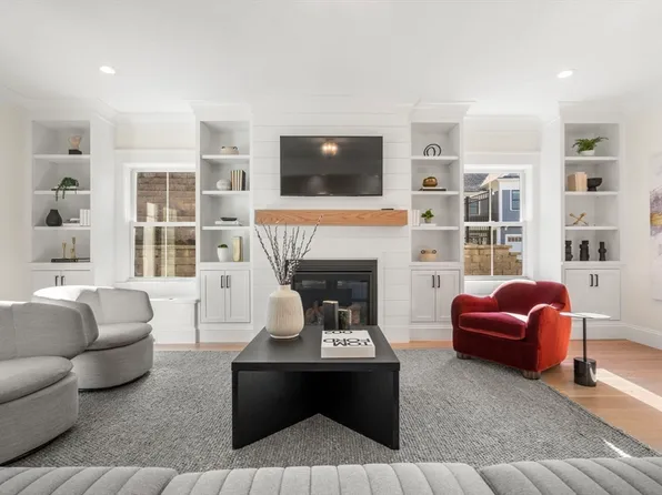 22 Granville Ln #22, Amesbury, MA 01913