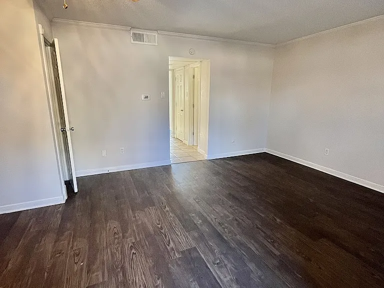 Le Montreaux Apartments — Photo 164