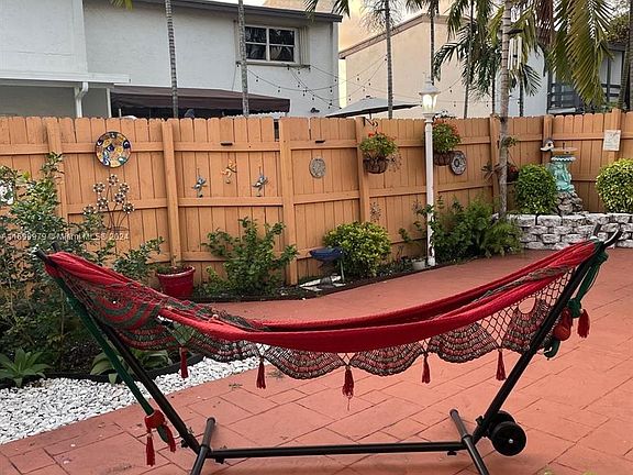 3rd image of 7120 SW 110th Ave #83716