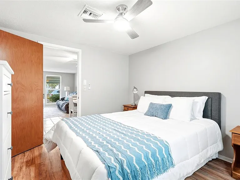 1008 Heron Ct — Photo 35