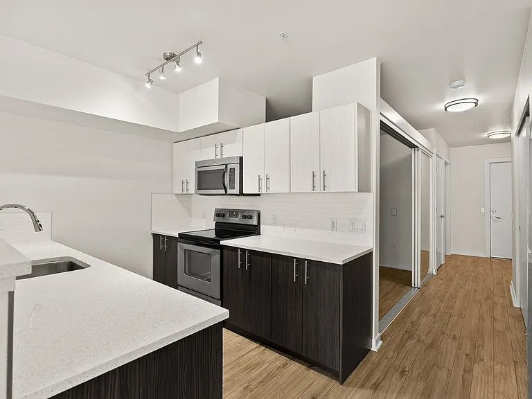 Contour Apartments — Photo 103