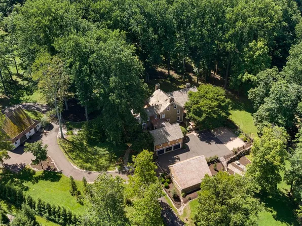 6464 Old Carversville Rd, Carversville, PA 18913