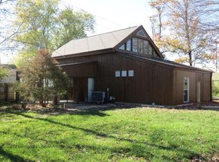 11 Plumb St, Lockbourne, OH 43137