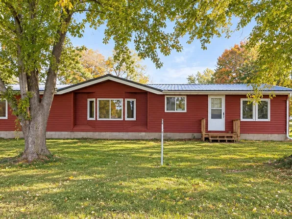 2307 23rd St, Emmetsburg, IA 50536