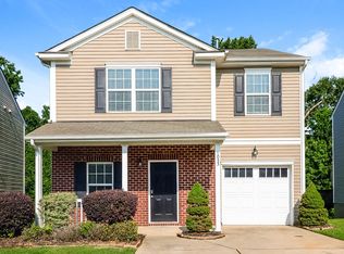 1053 Willow Wind Dr, Gastonia, NC 28054