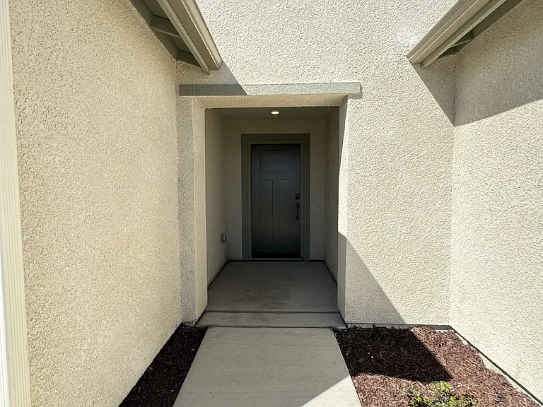 4549 Michelle Dr — Photo 6