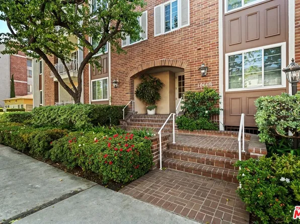 10668 Eastborne Ave APT 304, Los Angeles, CA 90024