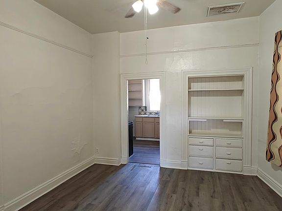 4th image of 539 E 9th St #B-1ba-450sqft