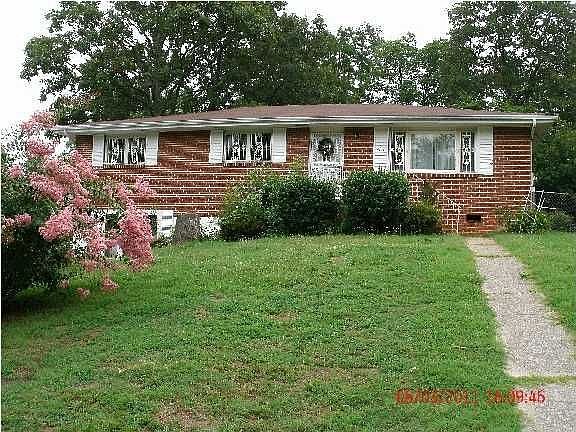 1st image of 7827 Opal Dr