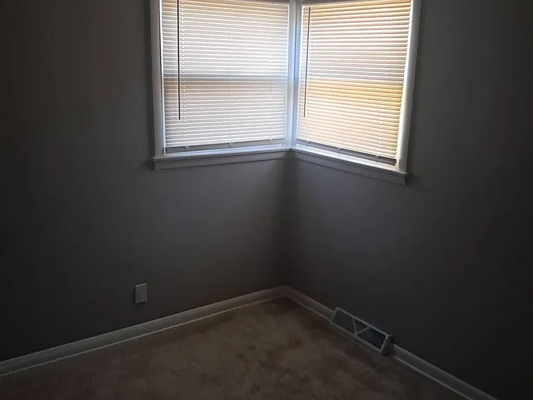 7900 W Potomac Ave — Photo 3