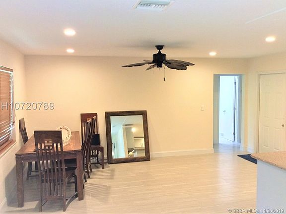 3rd image of 1760 SW 25th Ave