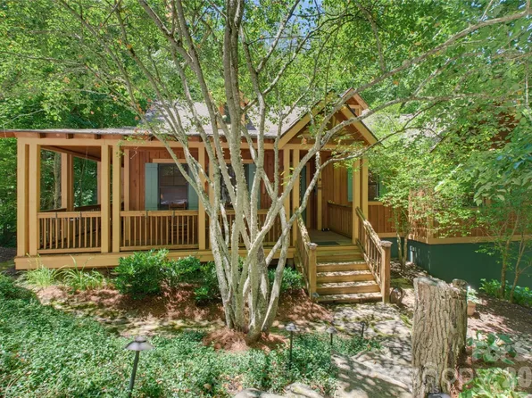 112 Boulder Creek Ln, Tuckasegee, NC 28783
