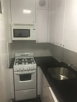 Rented by Carlyle Property Management | media 1