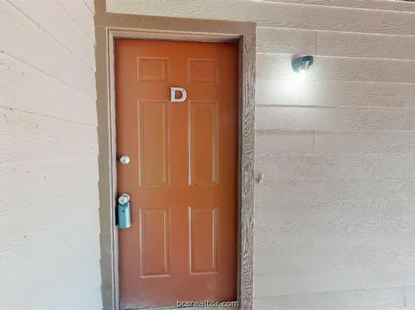 1016 Autumn Cir APT D, College Station, TX 77840