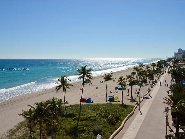 1908 N Ocean Dr #3A — Photo 17