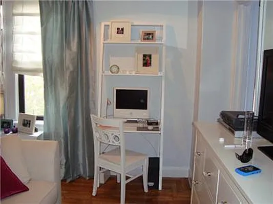 Rented by R New York | media 10