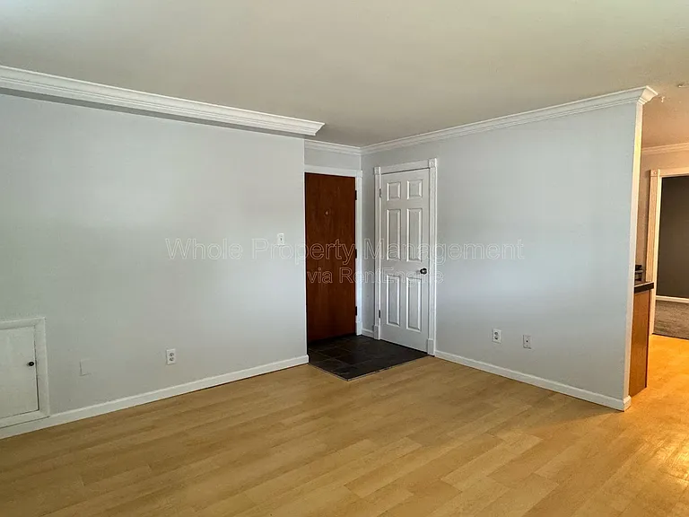 1 S Pennsylvania St #102 — Photo 6