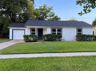 8206 Montridge Dr, Houston, TX 77055