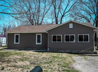 2820 Harvard Pl, Collinsville, IL 62234