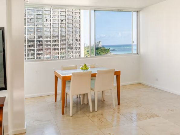 2500 Kalakaua Ave APT 1204