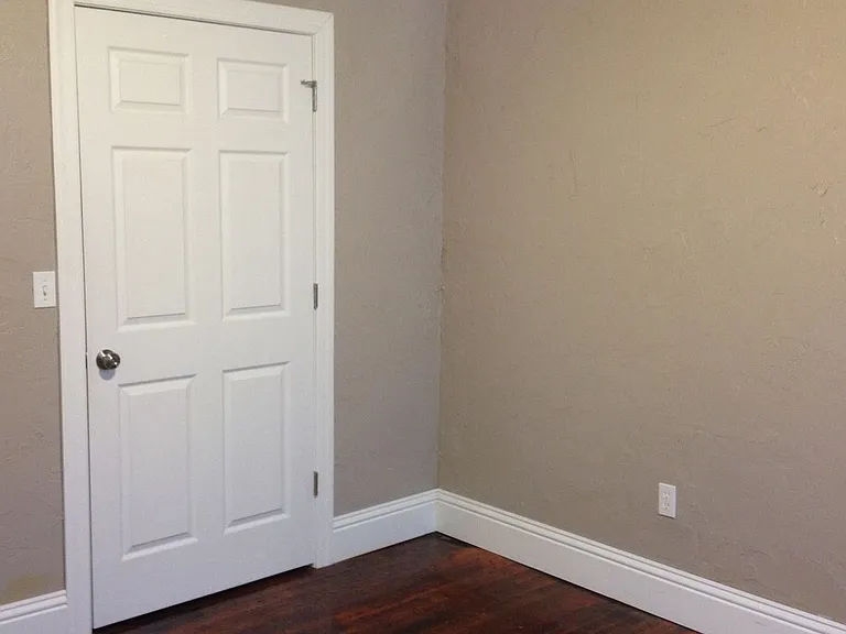 Monroe Street Suites — Photo 17