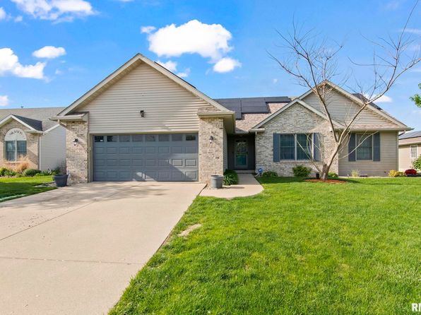 421 Turtle Dove Dr, Sherman, IL 62684