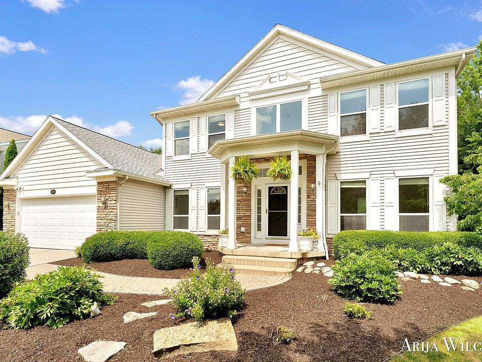 1st image of 926 Dogwood Meadows Dr SE #45