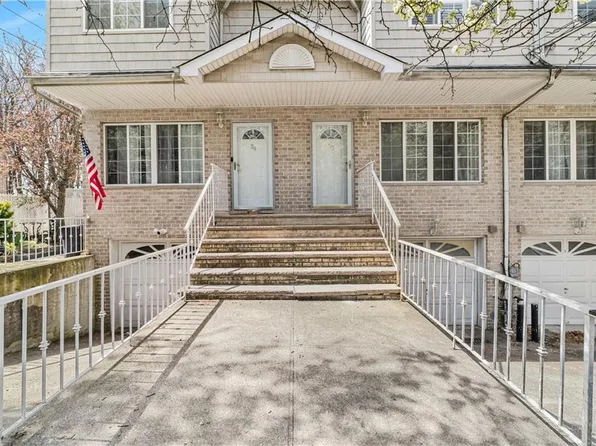 32 Trina Ln, Staten Island, NY 10309