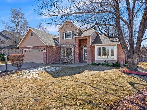 2nd image of 1624 Park Dr