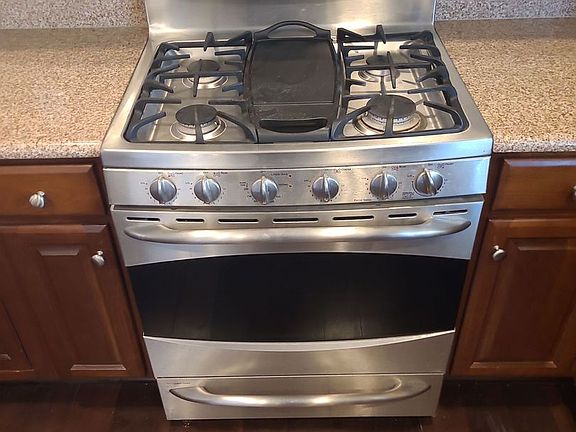 3rd image of 4457 E Carob Dr