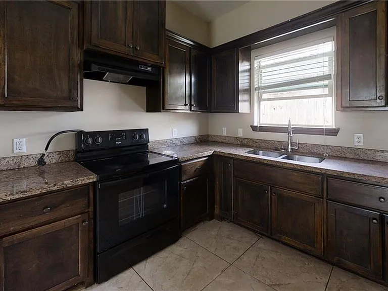2510 E Garfield Ave #1 — Photo 7