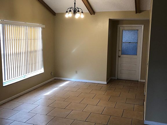 4th image of 8015 Greenshire Dr