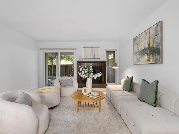 4th image of 1736 Shady Creek Ct