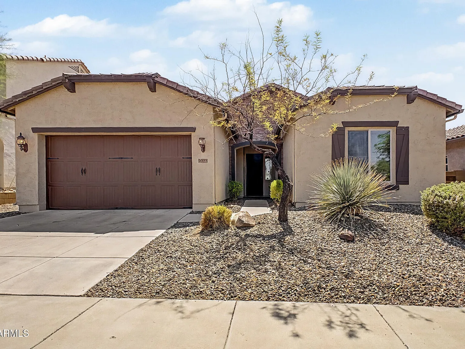 4 bed, 2689 sqft, $3,000 — Photo 1