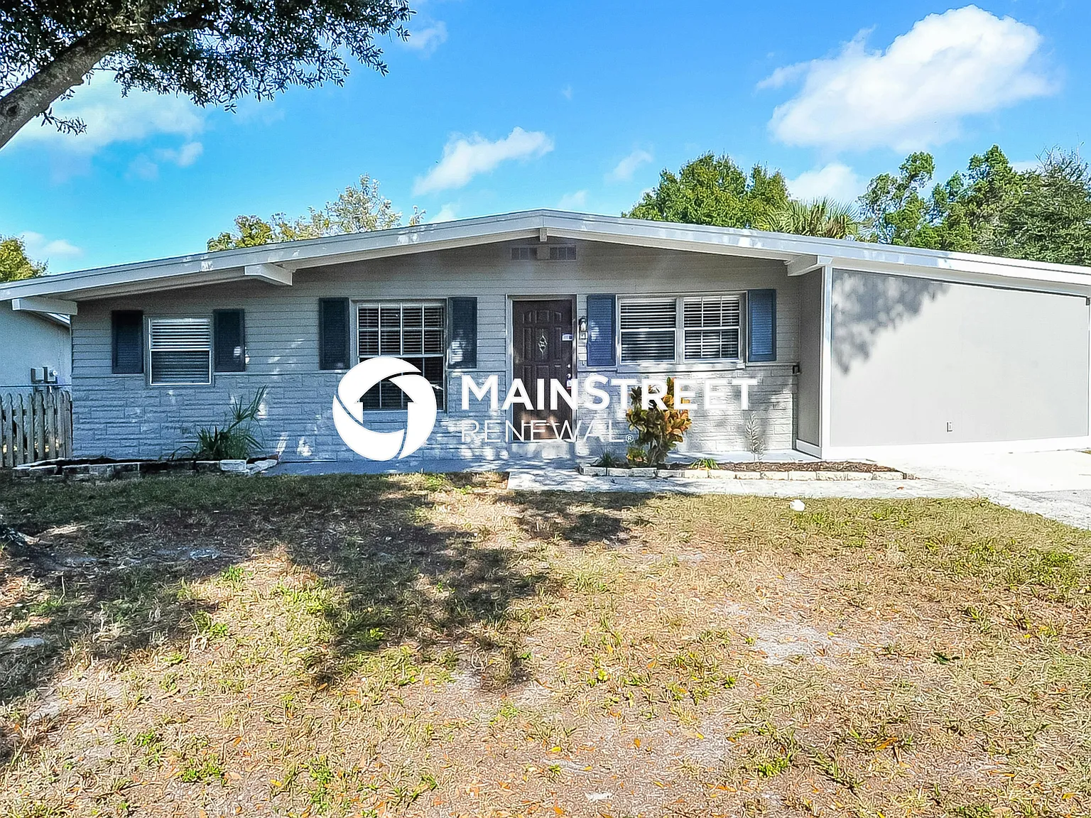 4417 W Varn Ave — Photo 3