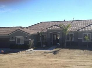 17177 La Mina Ln, Lake Mathews, CA 92570