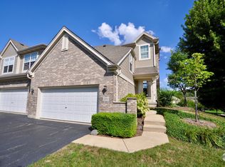 171 River Mist Dr, Oswego, IL